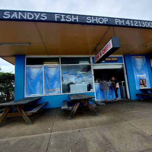 Sandy's Fish Shop — fish and chip shop in Maryborough, Queensland