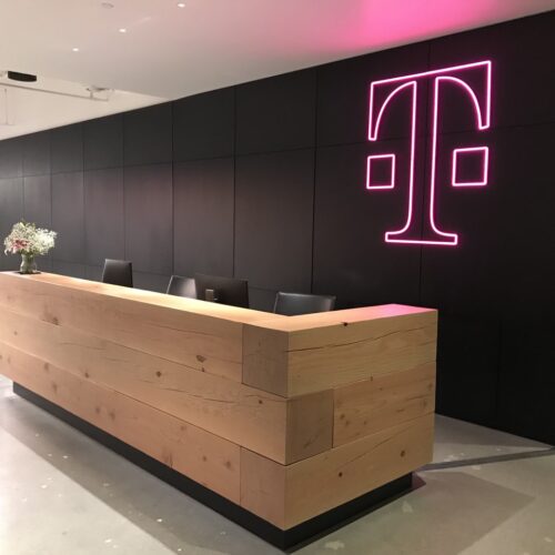 T-MOBILE TI 1 Large