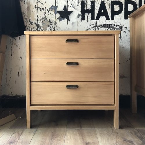 Mesa de luz N3 Brooklyn - Ancho 63cm - Madera maciza álamo