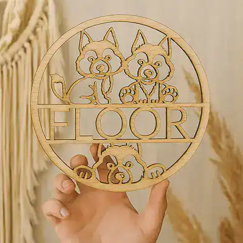 Houten handgemaakt naambordje met wolf design - uniek gemaakt met jouw eigen gekozen naam