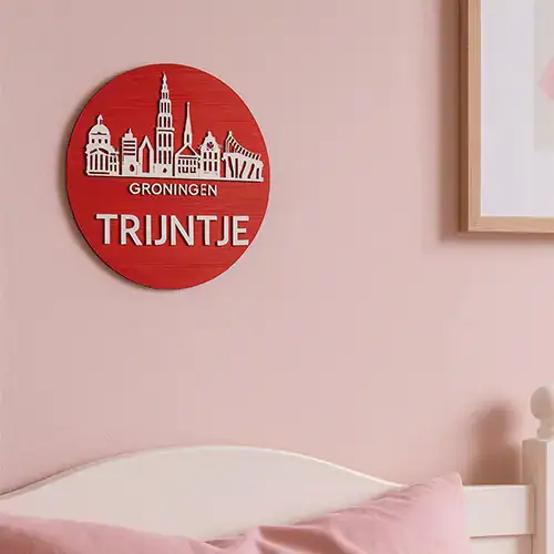 Houten naambordje met de skyline van Groningen voorzien van jouw eigen gekozen naam