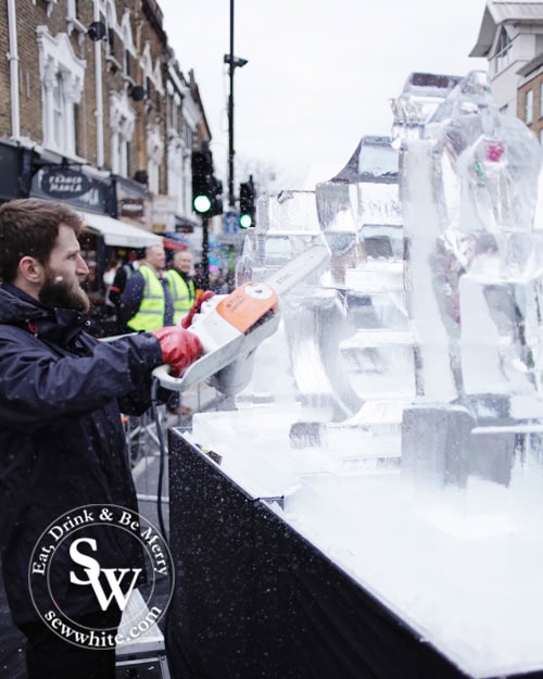 ice sculptor