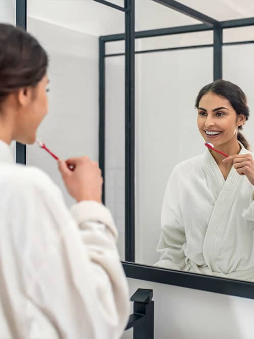 Dentistry is Not Expensive 3 how to brush your teeth properly