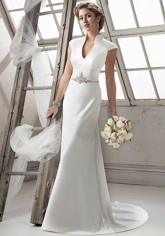 Choosing a bridal gown