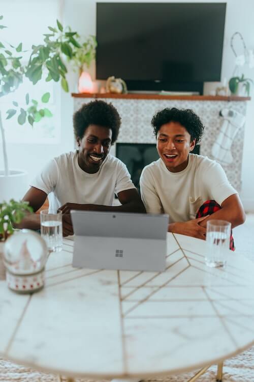 Who-Are-Eligible-to-Redeem-the-Microsoft-Student-Discount-Offer