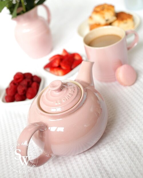 The best thing for afternoon tea has to be a proper pot of tea. The galce collection from Le Creuset includes this beautiful chiffon pink teapot.