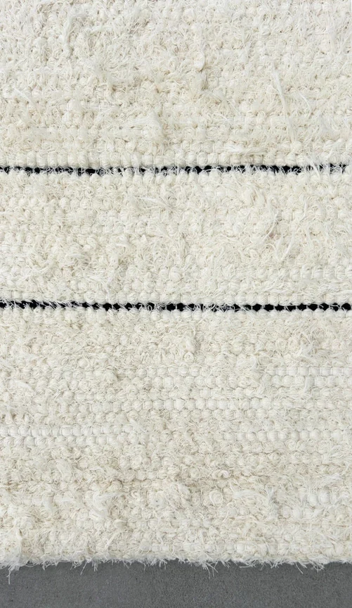 Alfombra "Vasco" marfil raya negra 160x230 - Imagen 4