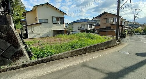 大井町金子 売地　建築条件なし　更地渡し 価格 690万円