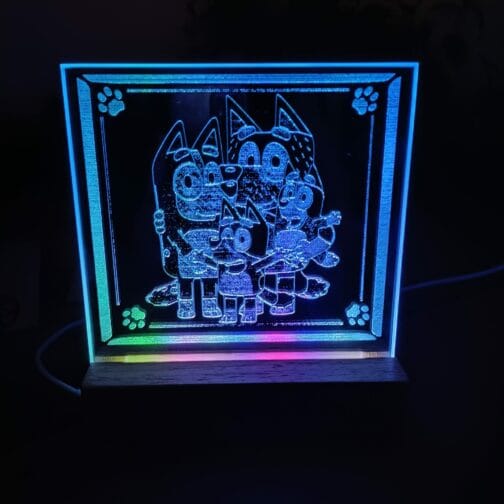 Miroir Gravé Lumineux Bluey et sa famille