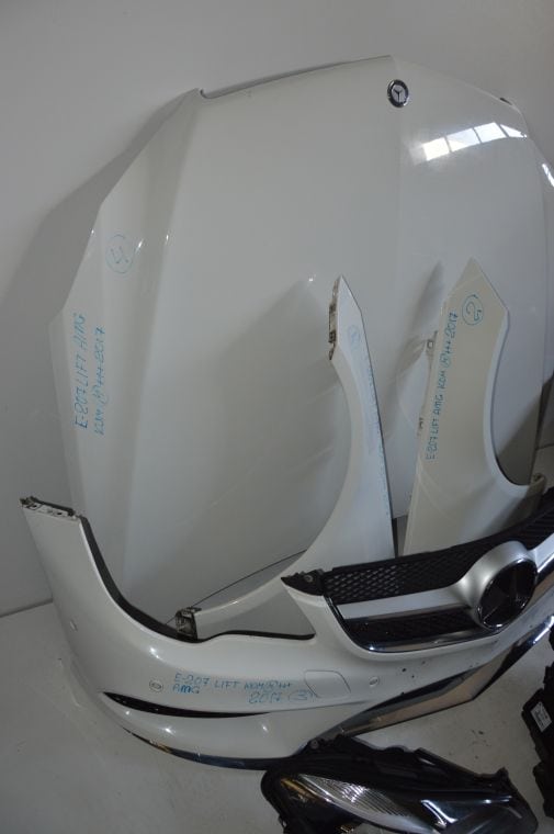 MERCEDES E KLASA W207 PO LIFCIE ZDERZAK AMG PRZEDNI - obrazek 2