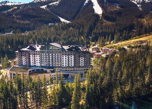 Swissôtel Damian Jasná ötcsillagos szálloda az Alacsony-Tátrában – modern és környezetbarát szállás Szlovákiában