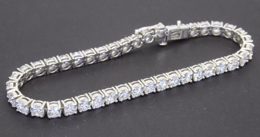 Diamond tennis bracelet