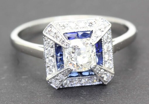 Sapphire ring