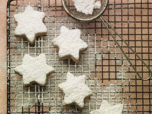 Kourambiedes Greek Christmas Cookies