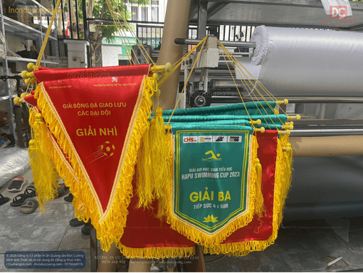 ờ lưu niệm, cờ trao giải, cờ kỷ niệm, cờ giải thưởng, cờ vinh danh, cờ lưu niệm trao tặng, cờ trao thưởng, cờ thi đua, cờ lưu niệm đẹp, cờ trao giải đẹp, đặt cờ lưu niệm, đặt làm cờ lưu niệm, đặt cờ trao giải, đặt làm cờ trao giải, làm cờ lưu niệm theo yêu cầu, làm cờ trao giải theo yêu cầu, in cờ lưu niệm, in cờ trao giải, thiết kế cờ lưu niệm, thiết kế cờ trao giải, sản xuất cờ lưu niệm, sản xuất cờ trao giải, may cờ lưu niệm, cờ lưu niệm giải thể thao, cờ trao giải thể thao, cờ trao giải bóng đá, cờ giải bóng đá, cờ trao giải cầu lông, cờ giải tennis, cờ giải golf, cờ giải chạy, cờ giải marathon, cờ lưu niệm hội thao, cờ trao giải hội thao, cờ lưu niệm cuộc thi, cờ trao giải cuộc thi, cờ trao giải văn nghệ, cờ lưu niệm sự kiện, cờ lưu niệm hội nghị, cờ lưu niệm kỷ niệm thành lập, cờ lưu niệm đại hội, cờ trao giải phong trào, cờ lưu niệm cho doanh nghiệp, cờ lưu niệm cho đối tác, cờ lưu niệm cho khách hàng, cờ lưu niệm đơn vị, cờ lưu niệm trường học, cờ lưu niệm câu lạc bộ, cờ lưu niệm đội nhóm, cờ lưu niệm giải đấu, cờ trao giải nhất, cờ trao giải nhì, cờ trao giải ba, cờ vô địch, cờ á quân, cờ lưu niệm bằng vải, cờ trao giải bằng vải, cờ lưu niệm vải satin, cờ lưu niệm vải phi bóng, cờ lưu niệm thêu, cờ lưu niệm in logo, cờ lưu niệm viền tua rua, cờ tam giác lưu niệm, cờ đuôi nheo trao giải, cờ đuôi nheo lưu niệm, giá cờ lưu niệm, báo giá cờ lưu niệm, giá cờ trao giải, báo giá cờ trao giải, cờ lưu niệm giá rẻ, cờ trao giải giá rẻ, cờ lưu niệm cao cấp, cờ trao giải cao cấp, nơi làm cờ lưu niệm, địa chỉ làm cờ lưu niệm, xưởng sản xuất cờ lưu niệm, xưởng may cờ lưu niệm, công ty làm cờ trao giải, mua cờ lưu niệm, đặt cờ số lượng lớn, đặt làm cờ lưu niệm theo yêu cầu, đặt may cờ trao giải theo yêu cầu, in logo lên cờ lưu niệm, làm cờ lưu niệm cho giải thể thao, sản xuất cờ trao giải số lượng lớn, cờ lưu niệm dành cho doanh nghiệp, cờ trao giải cho sự kiện thể thao, cờ lưu niệm có in logo theo yêu cầu, thiết kế và sản xuất cờ trao giải, xưởng may cờ lưu niệm giá tốt, cờ trao giải đẹp theo yêu cầu, làm cờ vô địch cho giải đấu, cờ lưu niệm cho chương trình sự kiện