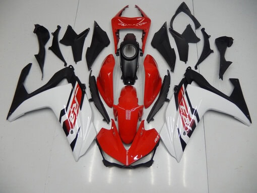 YAMAHA YZF-R3 FAIRING SET MFC005 2015