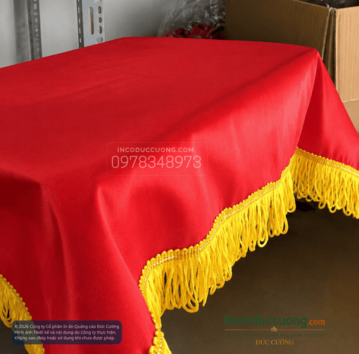 khăn phủ khay trao thưởng, khăn phủ khay trao giải, khăn phủ khay, khăn phủ khay sự kiện, khăn phủ khay lễ trao giải, khăn phủ khay trao huy chương, khăn phủ khay trao bằng khen, khăn phủ khay kỷ niệm chương, khăn phủ khay in logo, may khăn phủ khay trao thưởng, khăn phủ khay cao cấp, khăn phủ khay theo yêu cầu