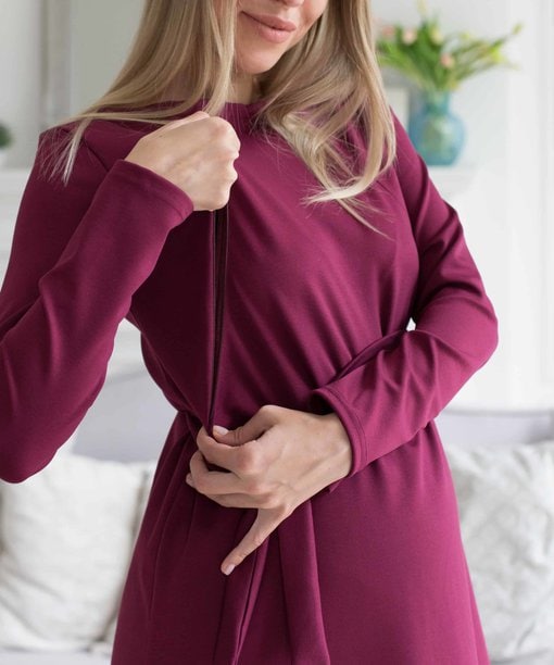 Вишневое платье для беременных и кормящих мам Karmina — изображение 3