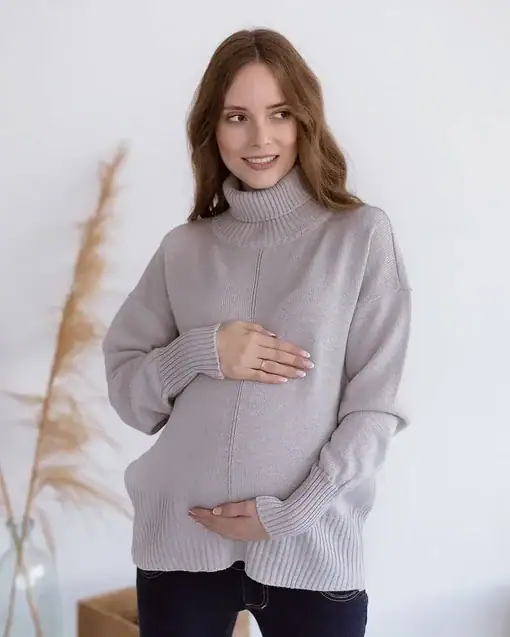 Серый свитер для будущих и кормящих мам Dafna