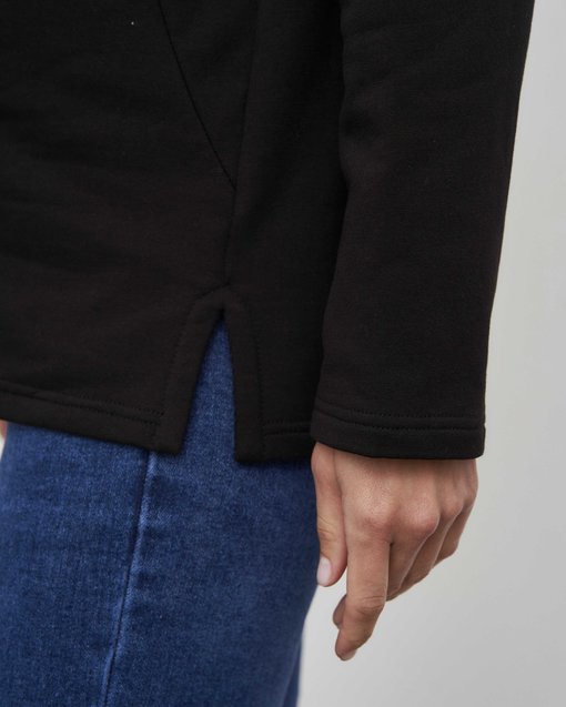 Черный теплый лонгслив для беременных и кормящих мам Odri — изображение 6