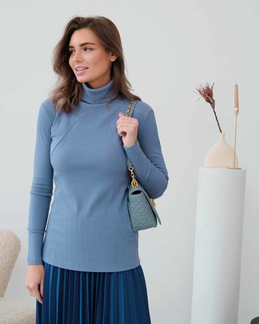 Голубая водолазка для беременных и кормящих мам Soho