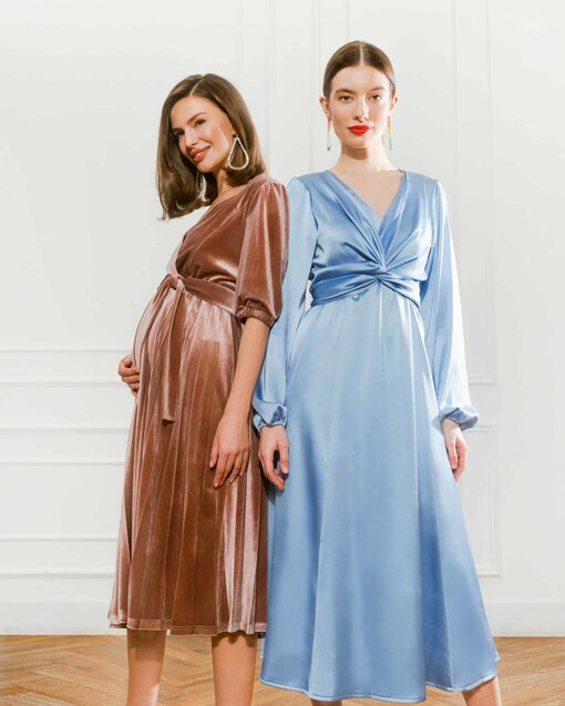 Бежевое бархатное платье для будущих и кормящих мам Diamond — изображение 7