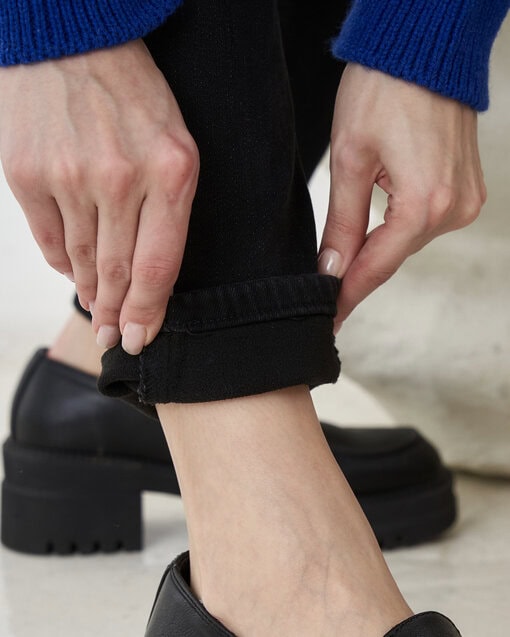 Черные утеплённые джинсы moms для беременных Isla New — изображение 7