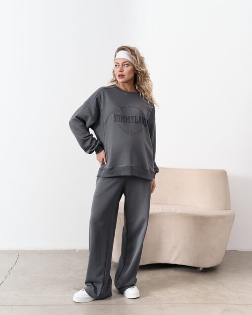 Графитовый свитшот для будущих и кормящих мам Mommyland — изображение 5