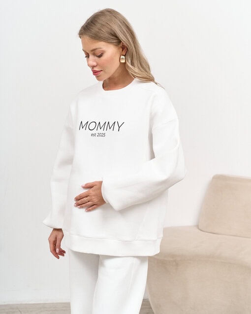 Молочный теплый свитшот для будущих и кормящих мам MOMMY est 2025 — изображение 5