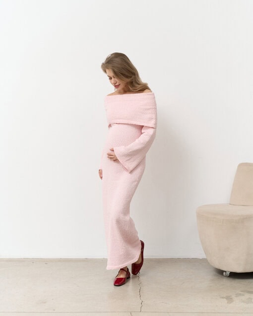 Розовое платье с открытыми плечами Afrodita — изображение 16