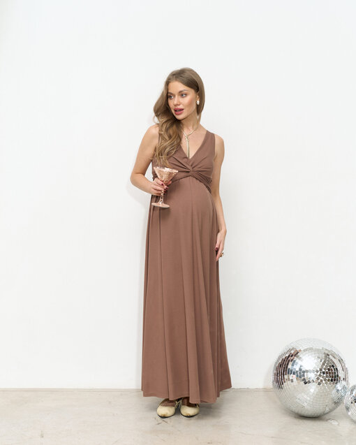 Шоколадное макси платье для будущих мам Dream — изображение 7