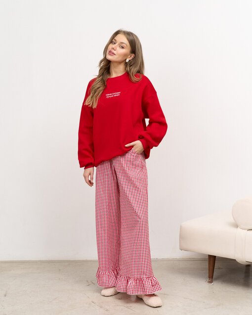 Красный теплый свитшот для мам Мама согреет лучше какао — изображение 9