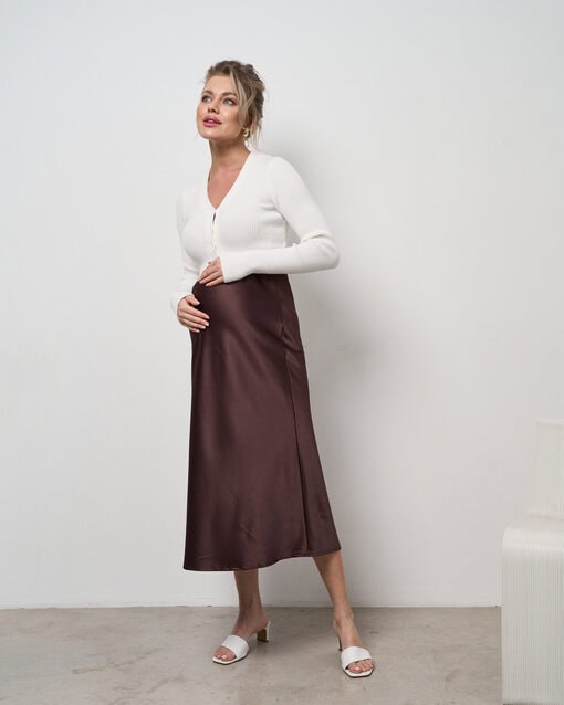 Шоколадная атласная юбка Kate — изображение 5