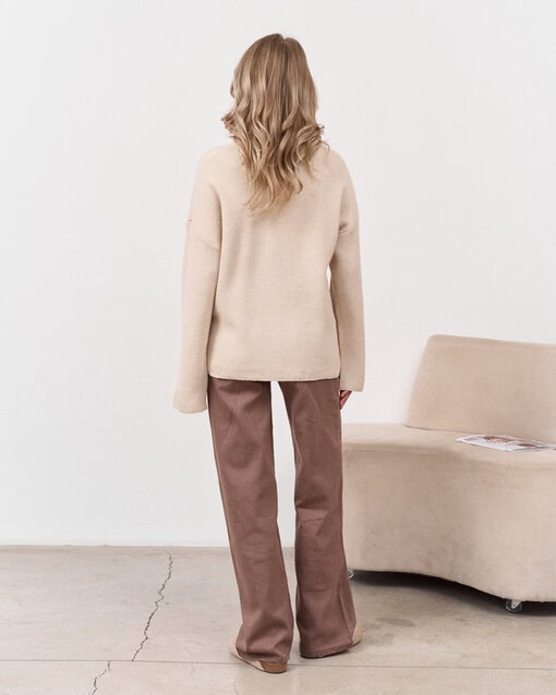 Бежевый джемпер в рубчик Leon — изображение 11