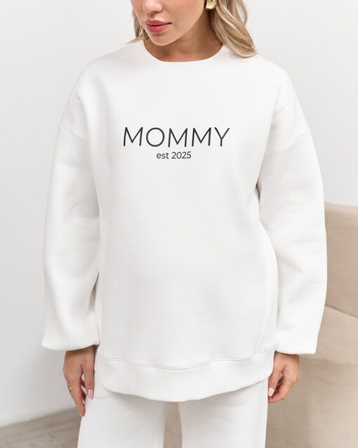 Молочный теплый свитшот для будущих и кормящих мам MOMMY est 2025 — изображение 3