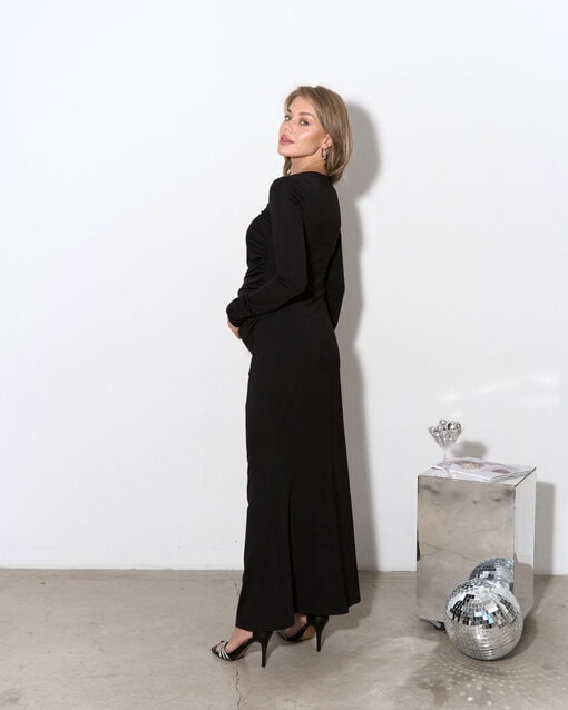 Черное трикотажное макси платье Paris — изображение 5