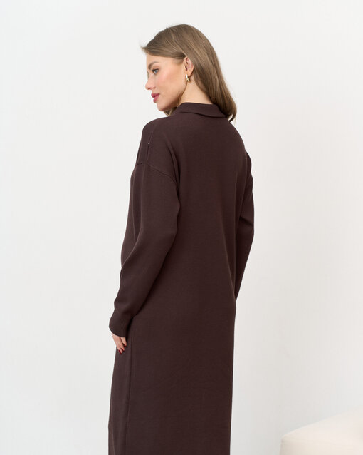 Шоколадное вязаное платье-поло для беременных Nova — изображение 6