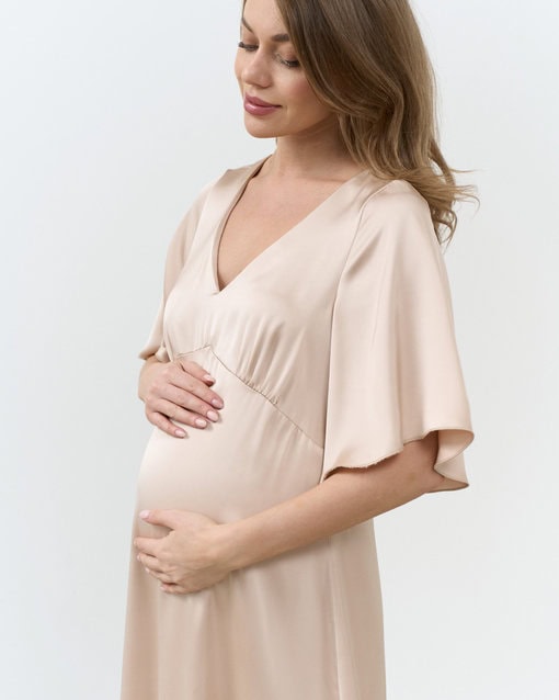 Бежевое атласное платье для будущих мам Malena — изображение 2