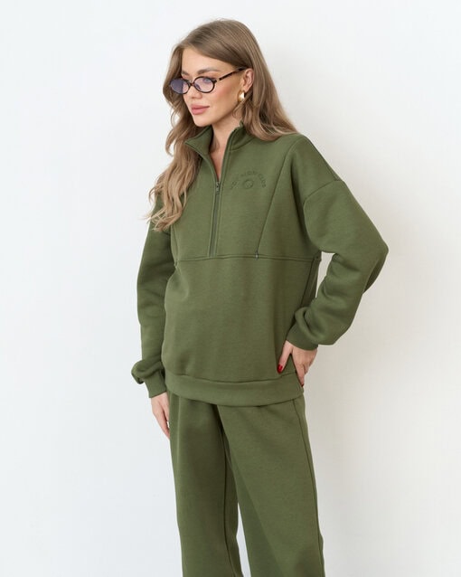 Тёплый свитшот в цвете хаки для будущих и кормящих мам Hot Mom Club — изображение 8