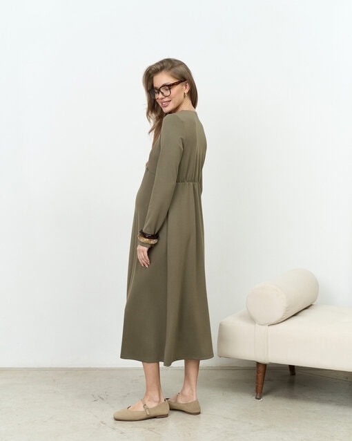 Оливковое платье для будущих и кормящих мам Azalia — изображение 12