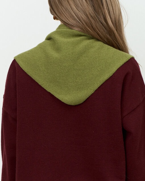 Зеленая вязаная косынка Wolly — изображение 8