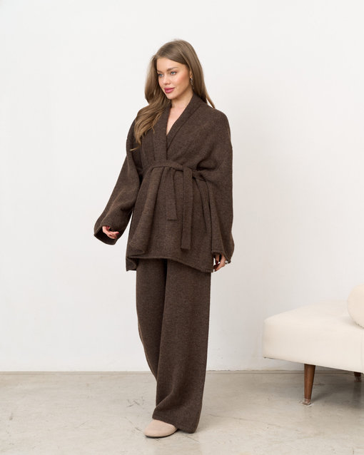 Шоколадный трикотажный костюм-кимоно Dali — изображение 3