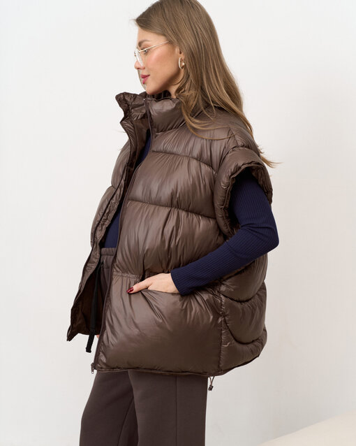 Коричневый тёплый жилет Weekend — изображение 6