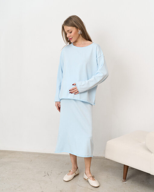Голубой вязаный костюм с юбкой и джемпером Amber — изображение 8