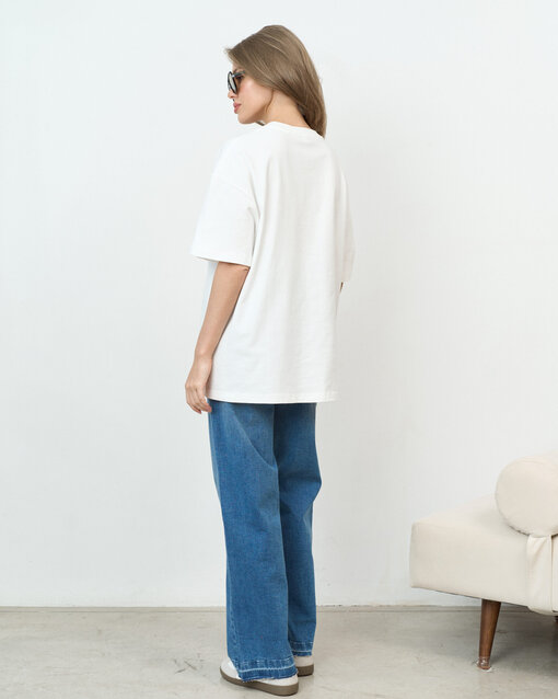 Белая оверсайз-футболка Fresh & Fabulous — изображение 9