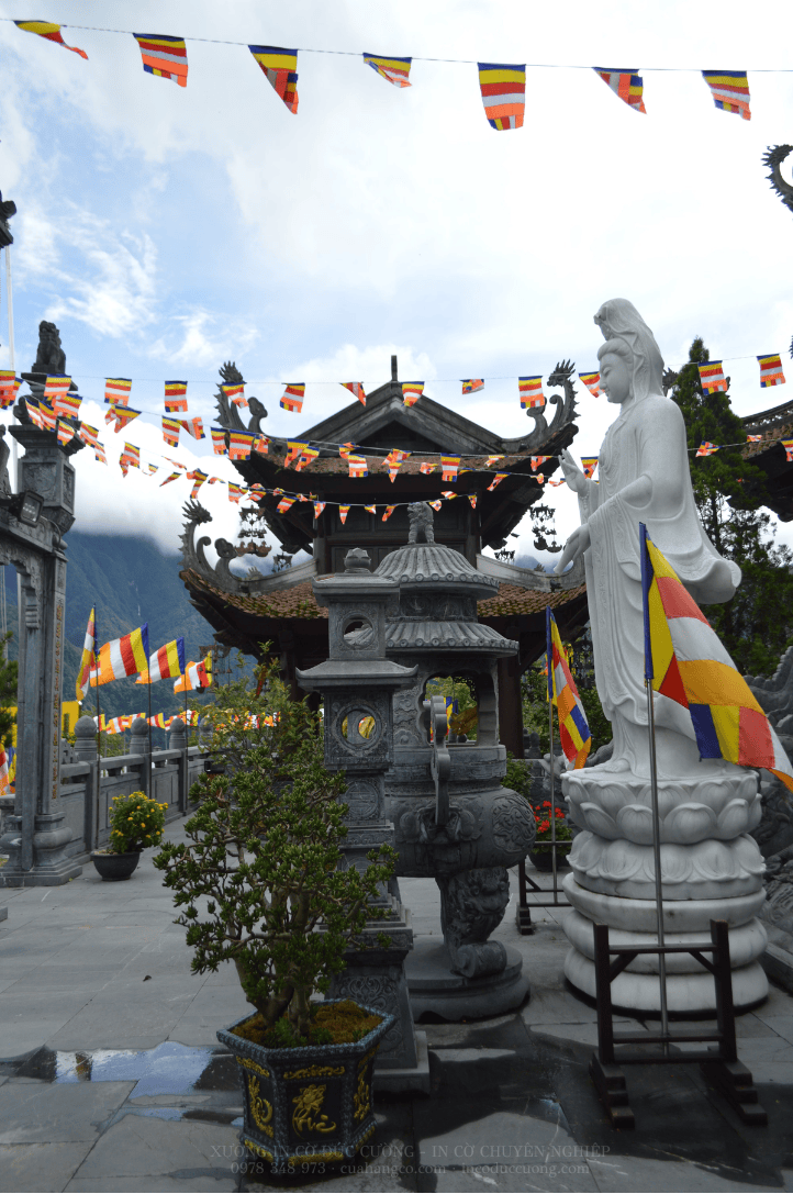 Cờ phật giáo Đức Cường