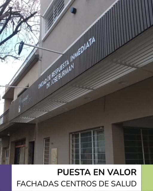 Renovación y puesta en valor de fachas de CAPS (Centro de Atención Primaria de Salud)
Revestimiento de wall panel, letras de acero inoxidable, pintura de fachada.