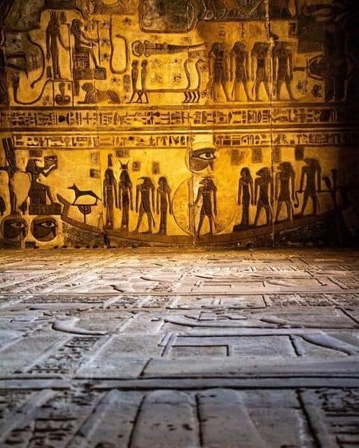 Ptolemaic carvings in the Temple of Esna
