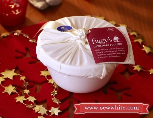 Sew White Christmas 2014 food and drink 5 Figgys Chistmas pud