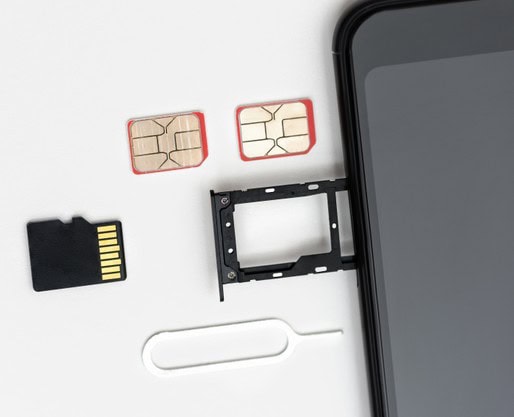 Insert-Reinsert-the-SIM-Card-on-Android-Phone
